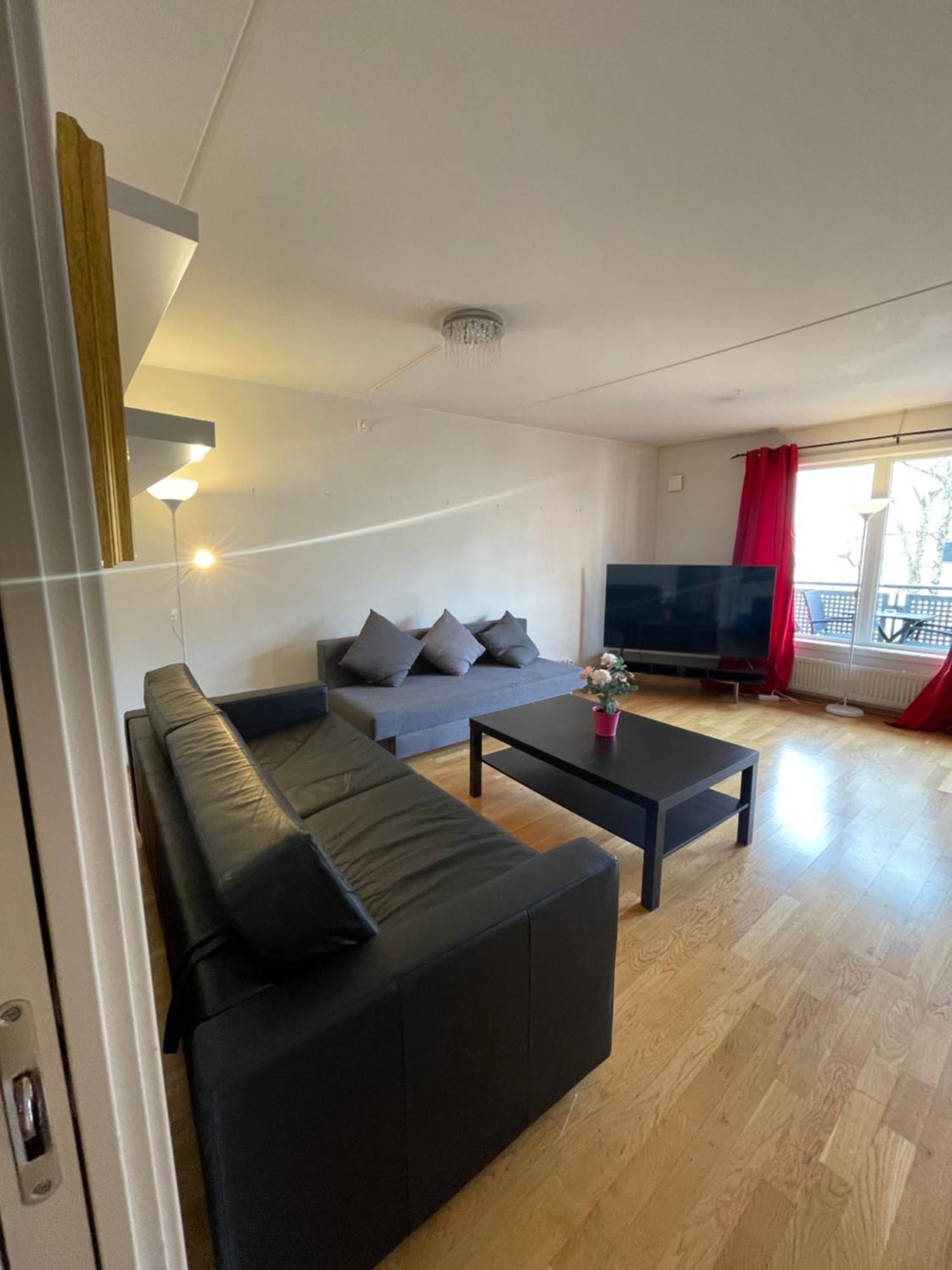 M5 Center Oslo, 110 Mt, 3 Bedrooms, 2 Toilette, 120 Mt * Oslo